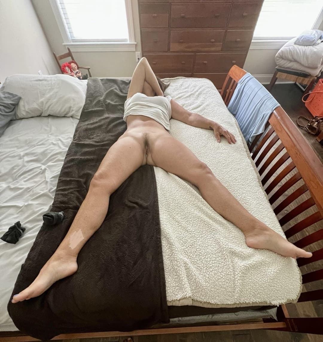 52 year old freckle ass Mom