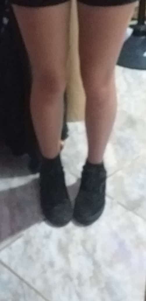 Putinha magrinha vazada